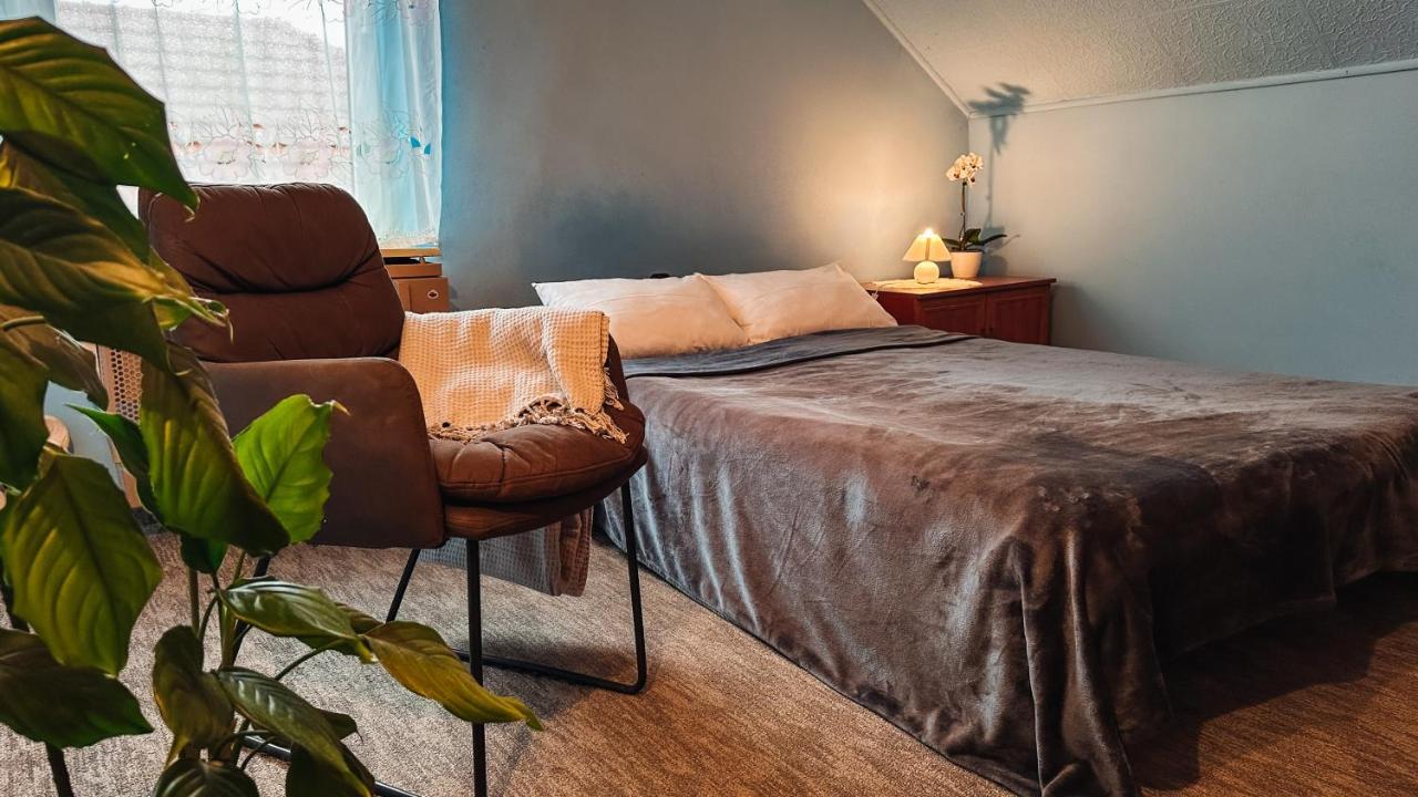 Napfeny Vendeghaz Hotel Gyor Ngoại thất bức ảnh