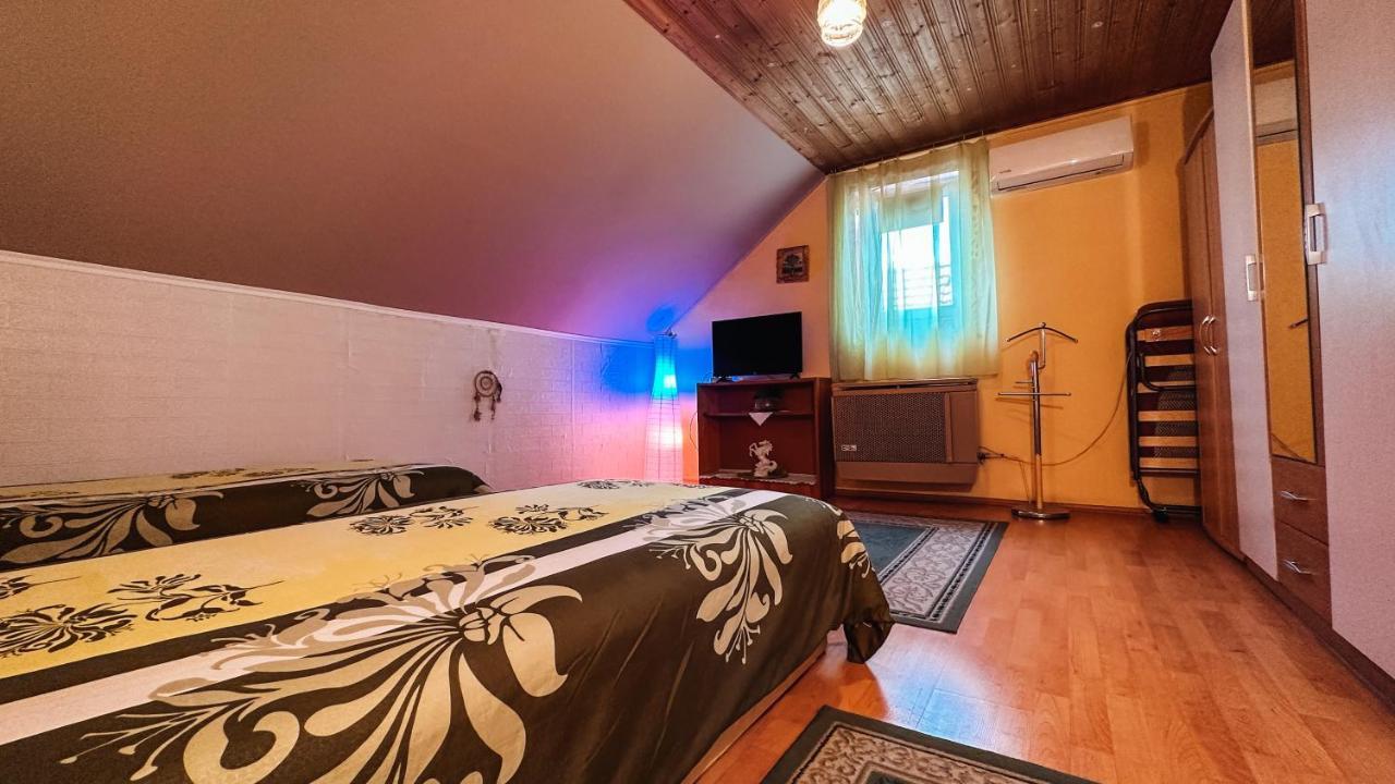 Napfeny Vendeghaz Hotel Gyor Ngoại thất bức ảnh