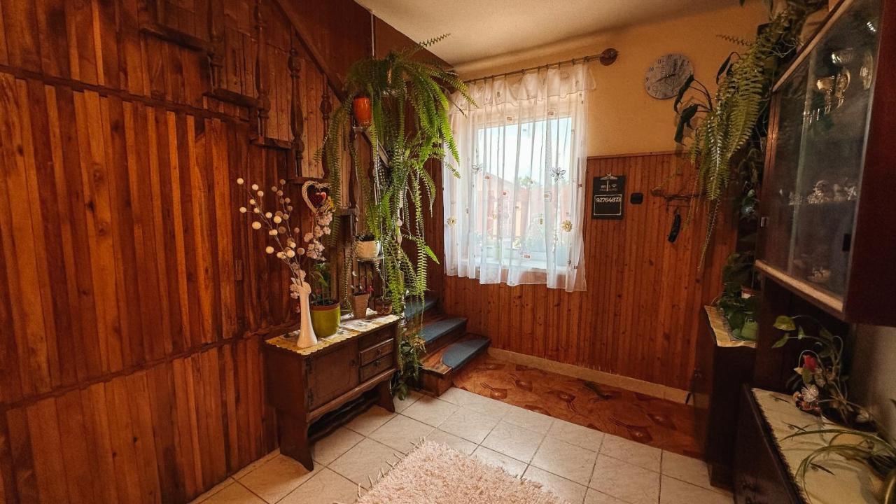 Napfeny Vendeghaz Hotel Gyor Ngoại thất bức ảnh