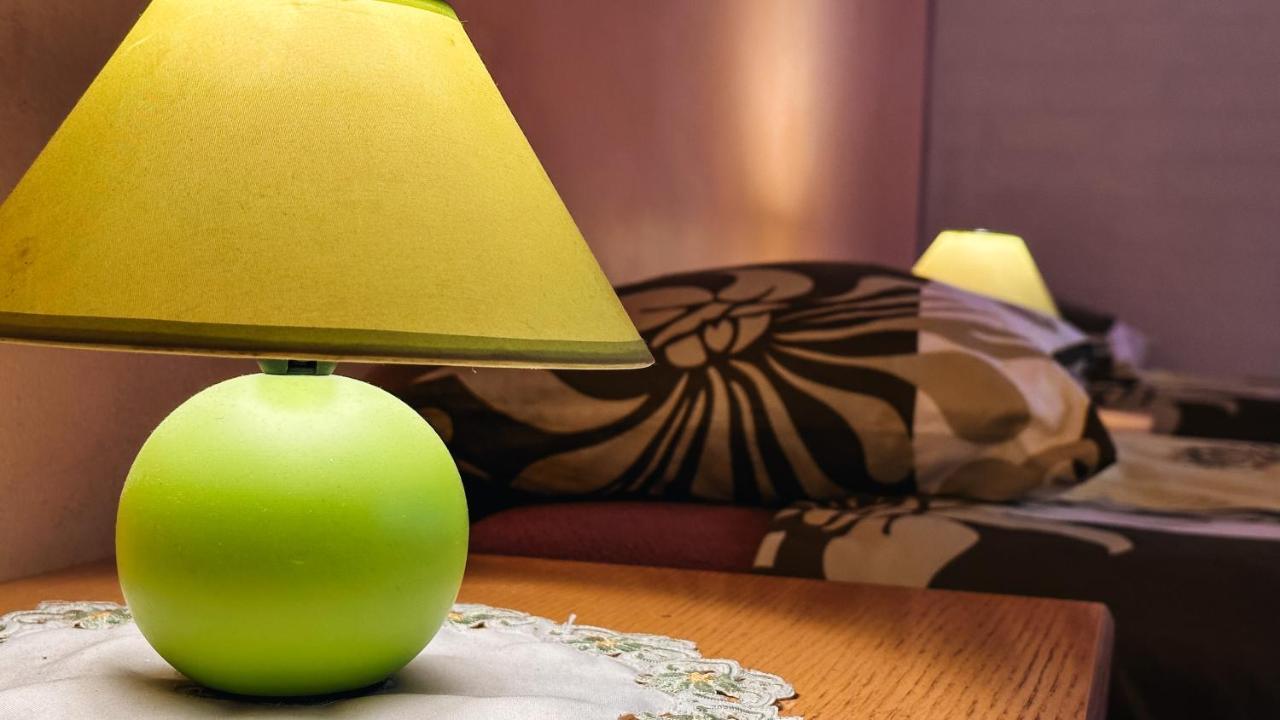 Napfeny Vendeghaz Hotel Gyor Ngoại thất bức ảnh